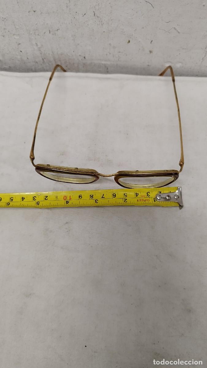Antig&uuml;edades: Antigua montura de gafas,con su funda. - Foto 8