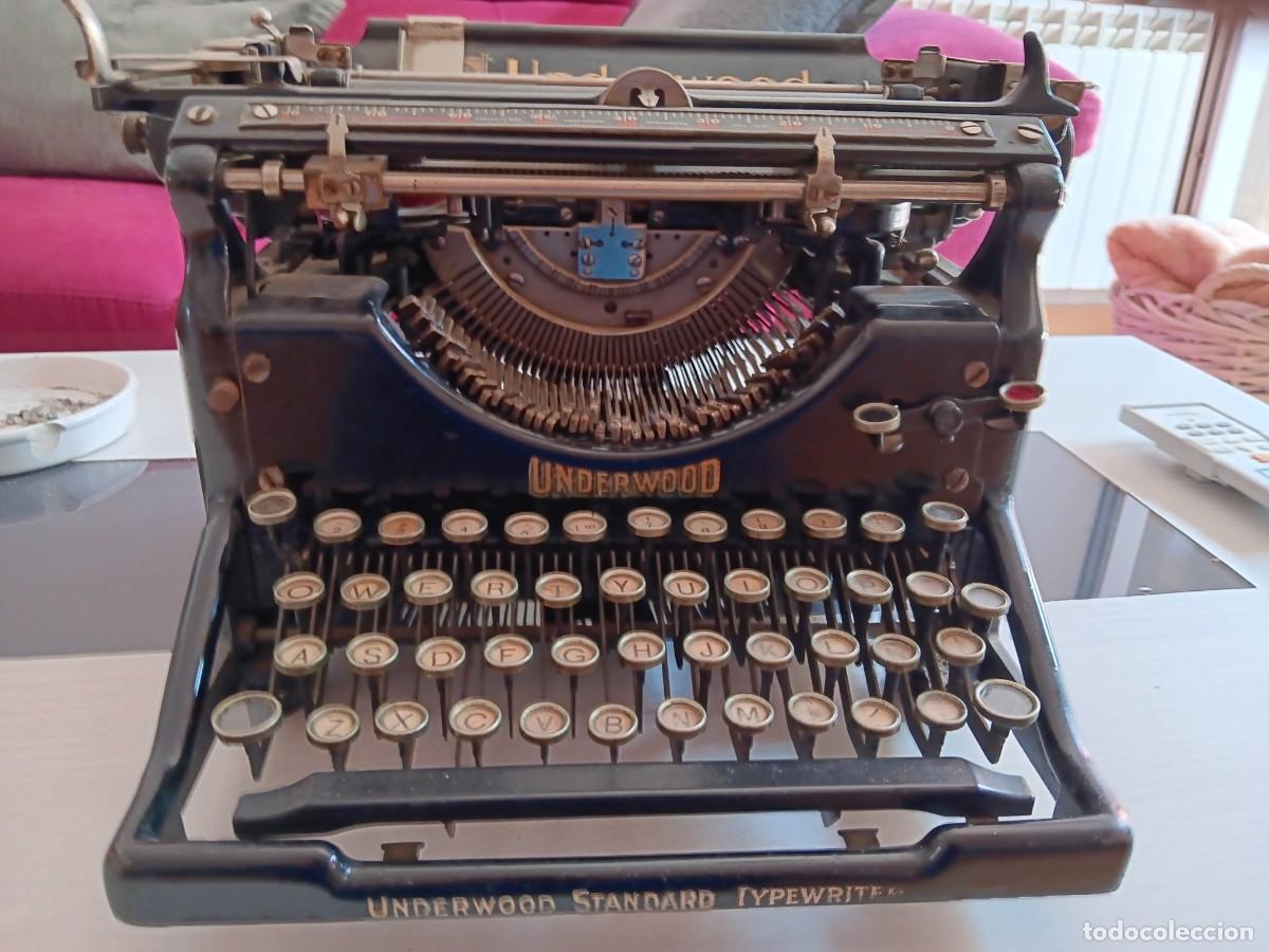 Antig&uuml;edades: MAQUINA DE ESCRIBIR UNDERWOOD - Foto 1