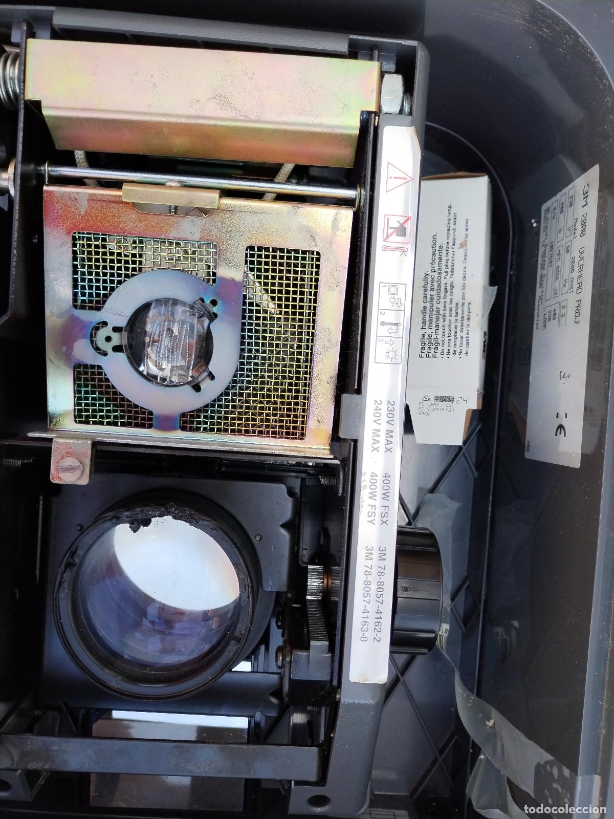 Antig&uuml;edades: Proyector a&eacute;reo port&aacute;til 3M 2000 overhead - Foto 2