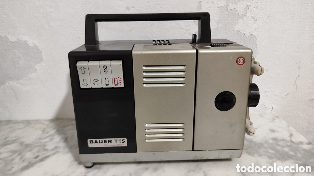 Antig&uuml;edades: ANTIGUO PROYECTOR BAUER 8MM - Foto 2