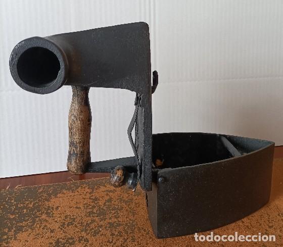 Antig&uuml;edades: Plancha antigua. - Foto 5