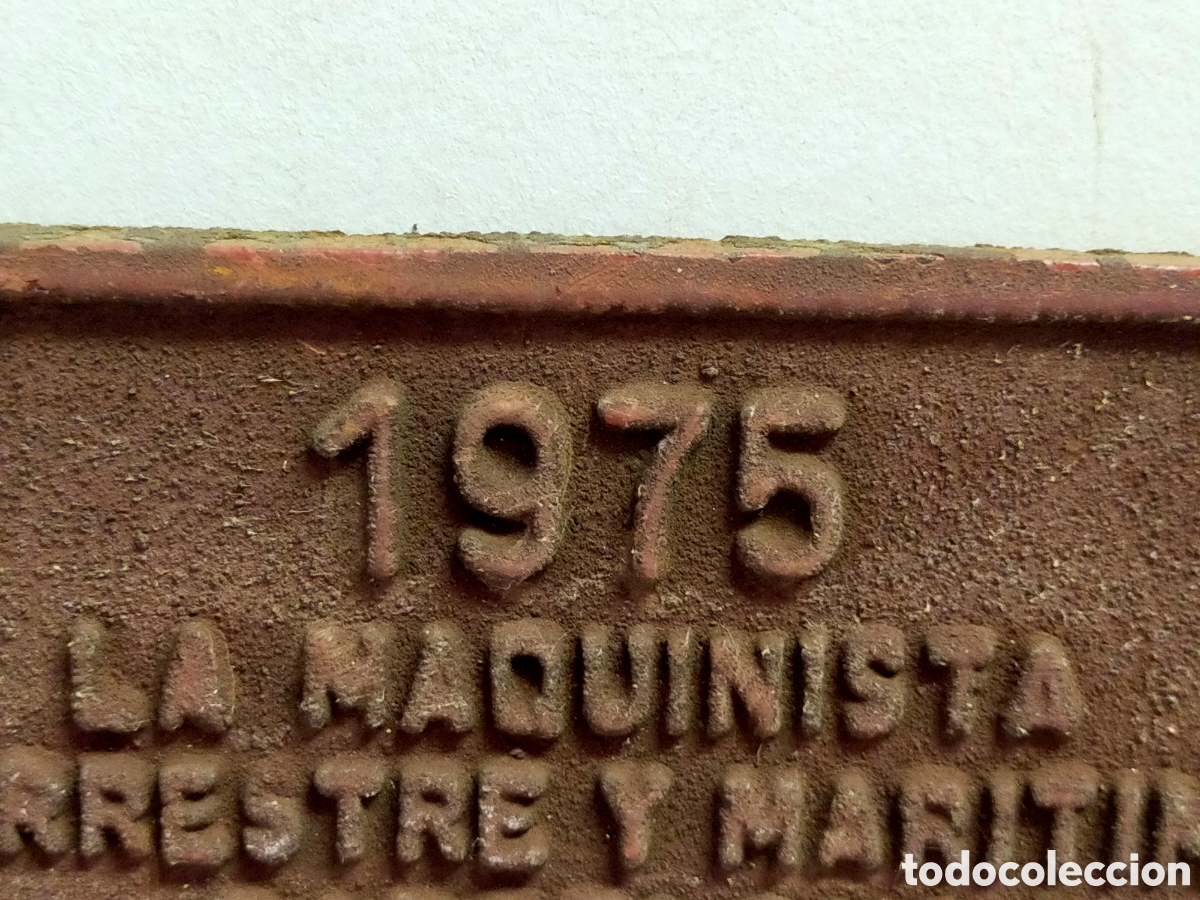 Antig&uuml;edades: PLACA DE TREN DE HIERRO. RENFE. - Foto 3