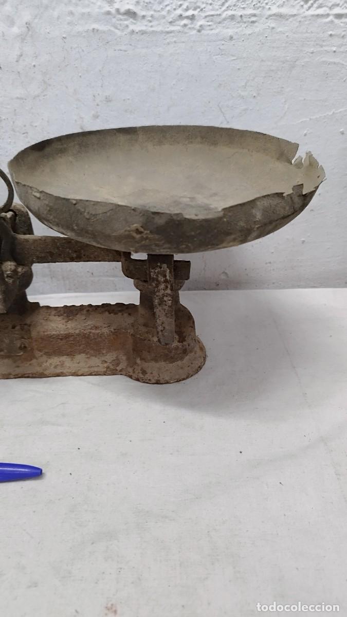 Antig&uuml;edades: Antigua gran balanza a restaurar - Foto 4