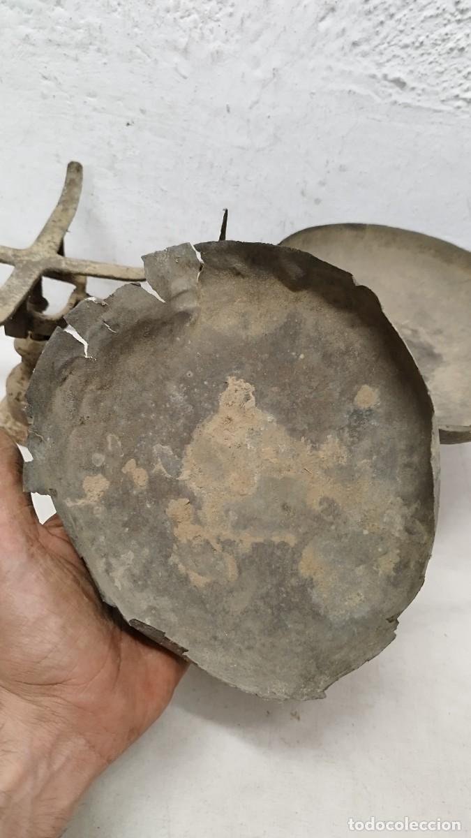 Antig&uuml;edades: Antigua gran balanza a restaurar - Foto 5
