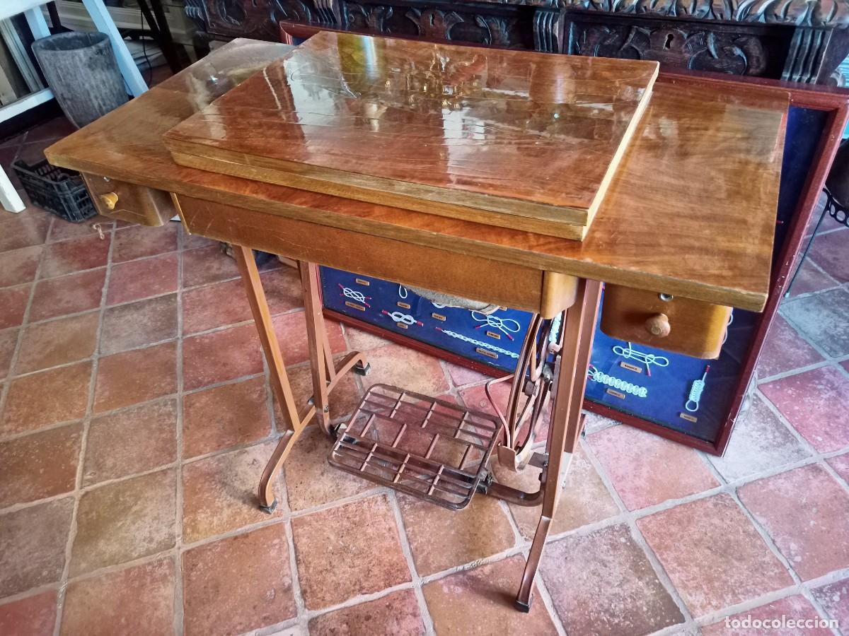 Antig&uuml;edades: Maquina de coser Hexagon, completa - Foto 5