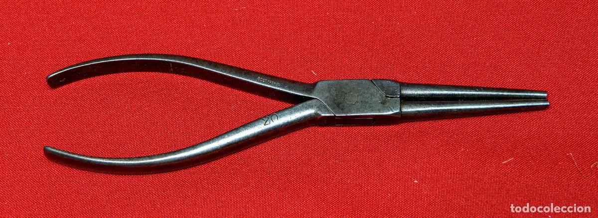 Antig&uuml;edades: Alicate antiguo de puntas largas de 20 cm - Foto 1