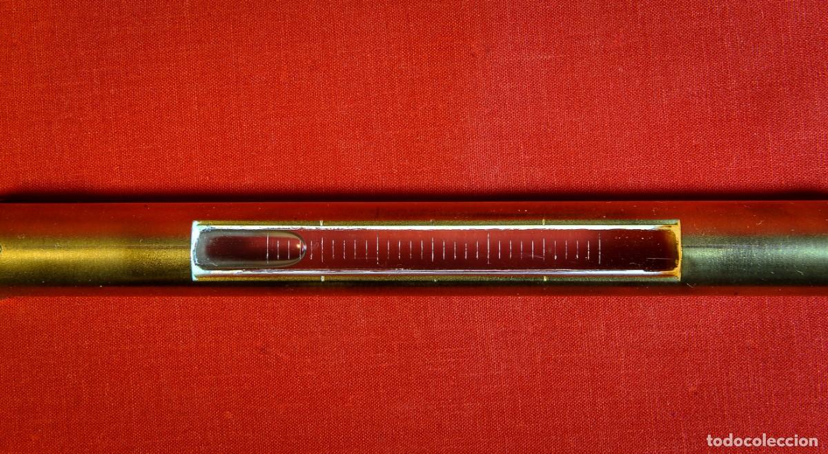 Antig&uuml;edades: Antiguo Nivel de 21 cm de laton - Foto 2