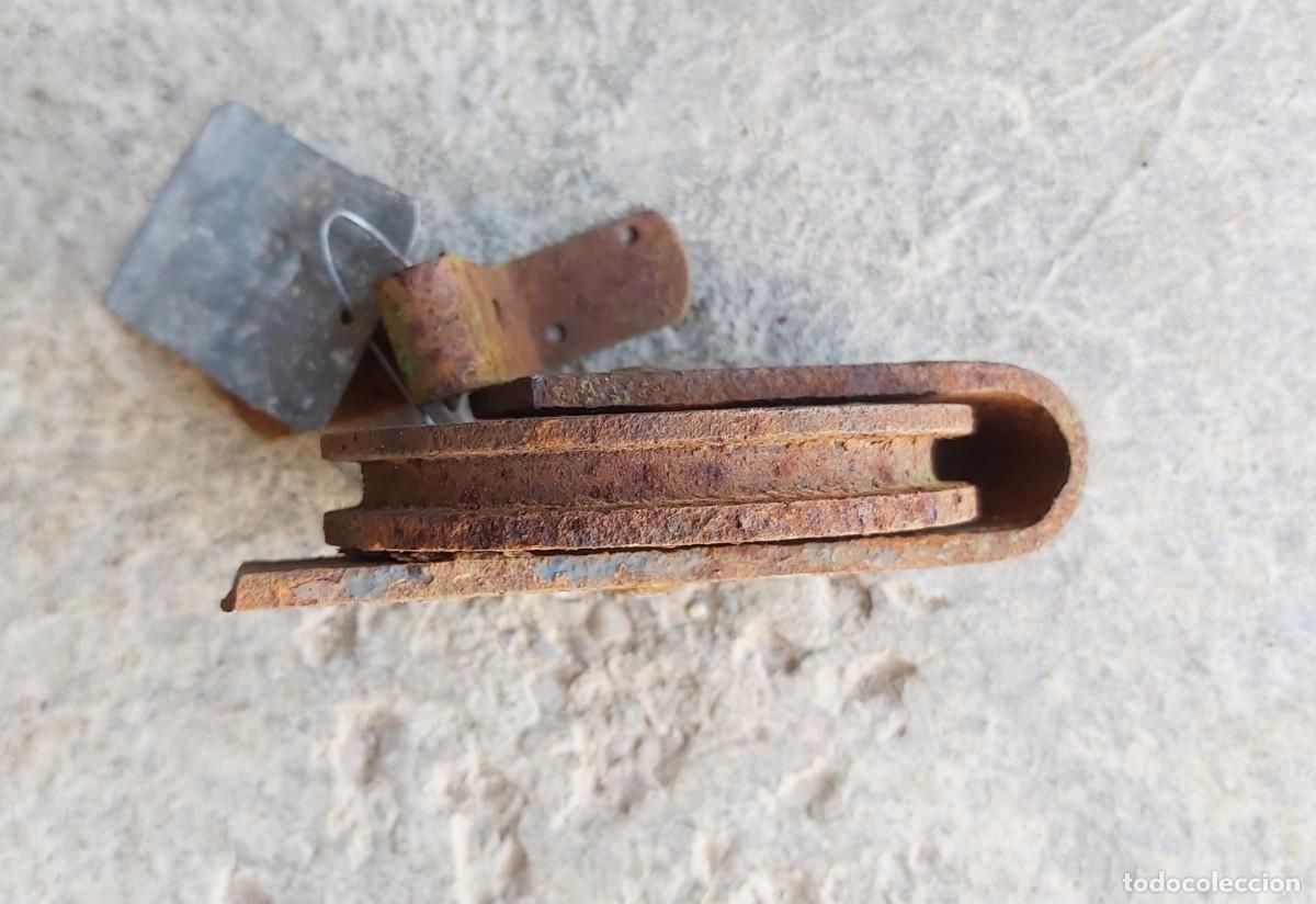 Antig&uuml;edades: 2 tr&oacute;colas / poleas - Foto 3