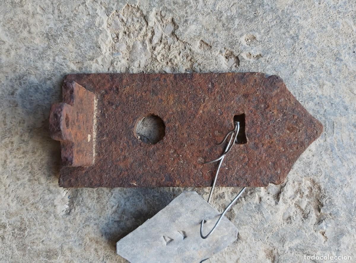 Antig&uuml;edades: Pieza de forja - Foto 2