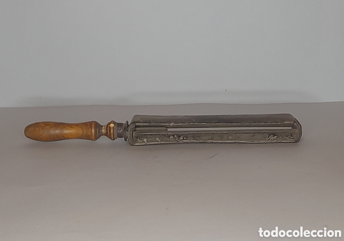 Antig&uuml;edades: Antiguo asentador de navajas. - Foto 4