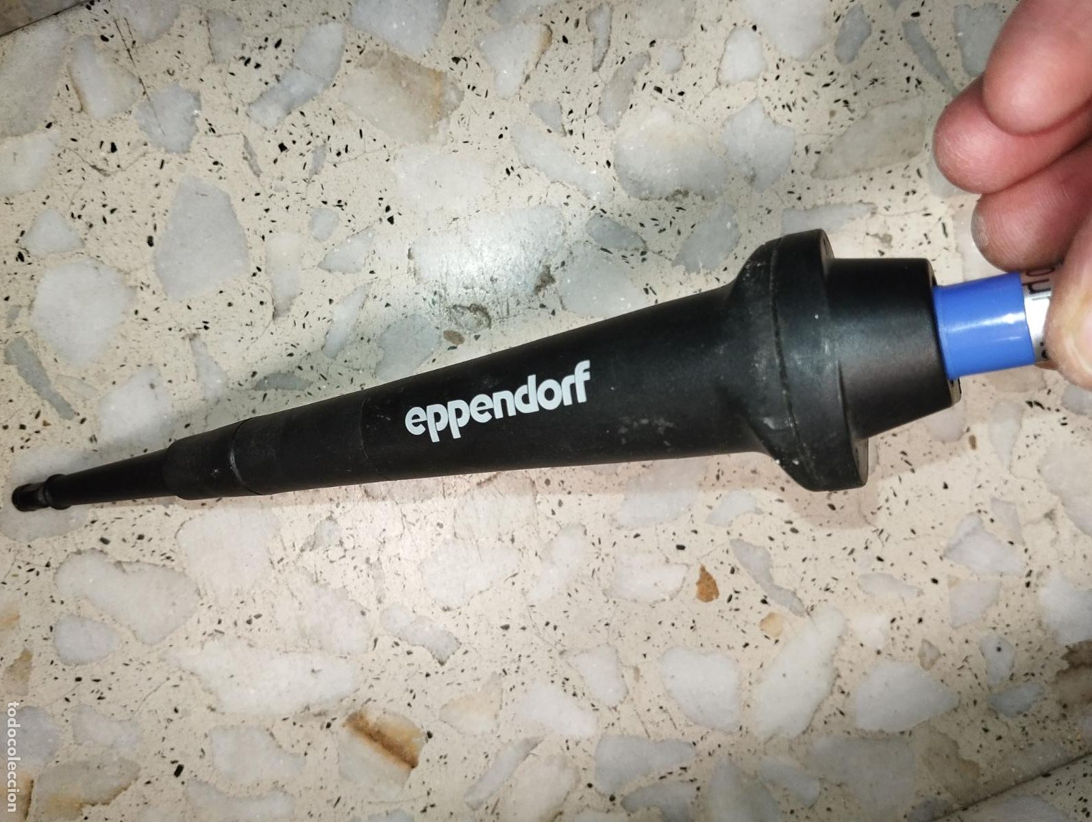 Antig&uuml;edades: PIPETA EPPENDORF DE LABORATORIO - Foto 1
