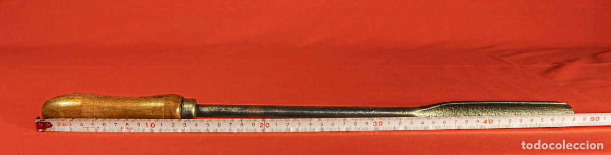 Antig&uuml;edades: Antigua Gubia para Torno de madera de 48 cm - Foto 4