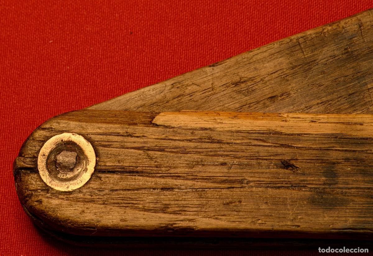 Antig&uuml;edades: 4 Escuadras de Ebanista antiguas de madera - Foto 17