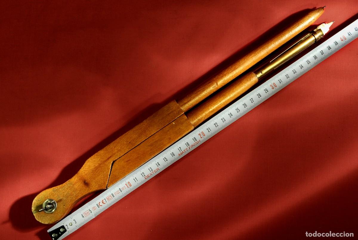 Antig&uuml;edades: Antiguo Comp&aacute;s de escuela de Haya de 40cm - Foto 3