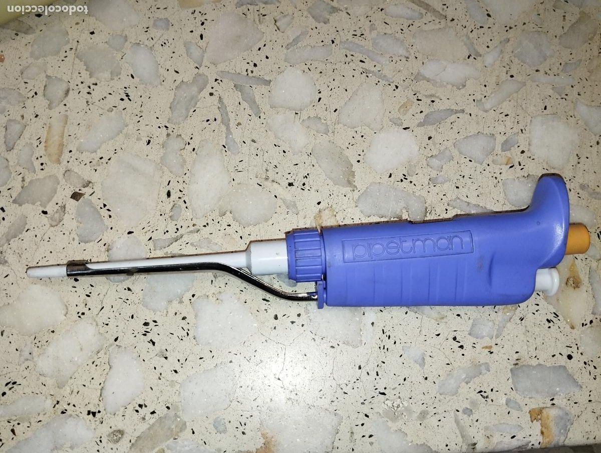 Antig&uuml;edades: PIPETA LABORATORIO PIPETMAN - Foto 1