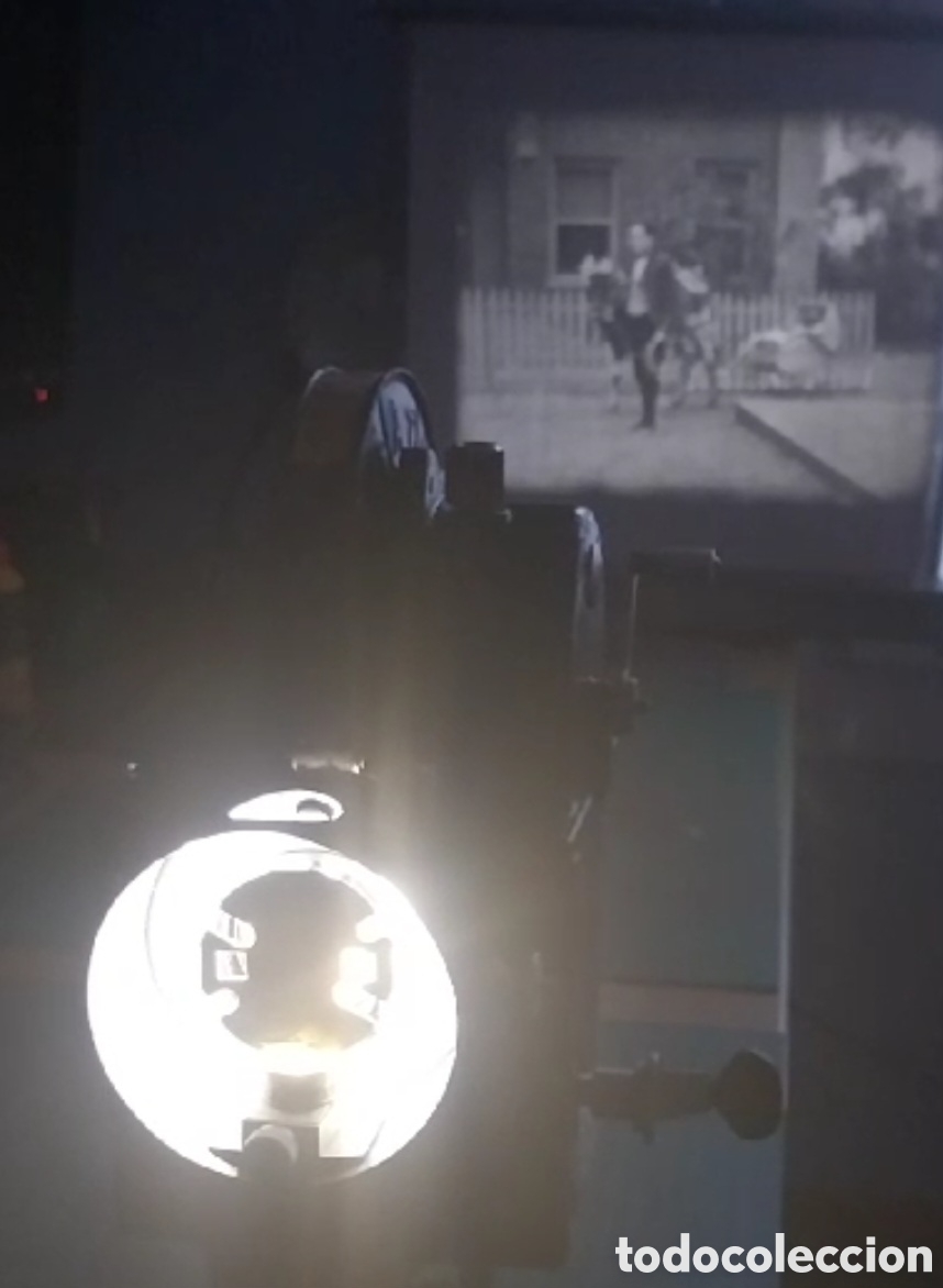 Antig&uuml;edades: Pathe baby, bombilla led - Foto 1