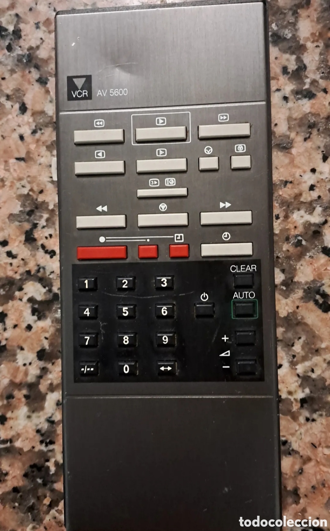 Antig&uuml;edades: Mando distancia philips av5600 vhs video - Foto 1