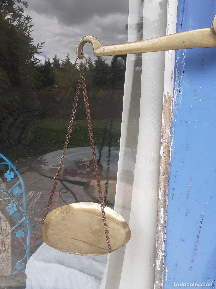 Antig&uuml;edades: Balanza de platillos para colgar - Foto 3
