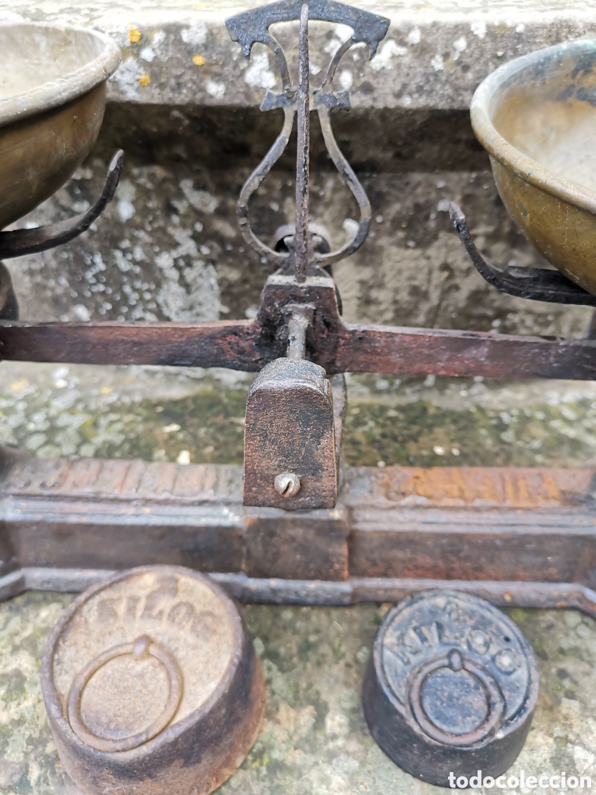 Antig&uuml;edades: Antigua b&aacute;scula 10 kgr, 100% funcional - Foto 2