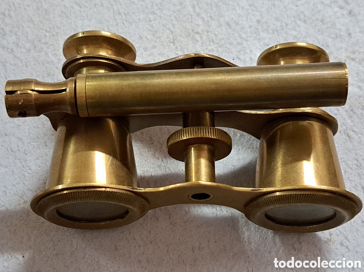 Antig&uuml;edades: Binoculares de bronce para teatro con mango extensible - Foto 2