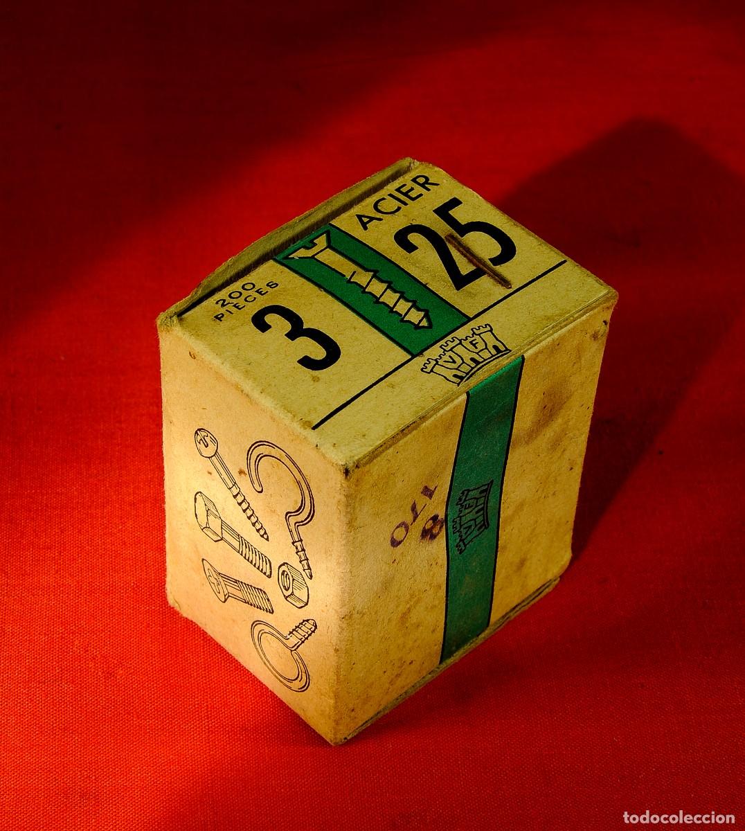 Antig&uuml;edades: Caja de Tirafondos de Acero - Foto 3