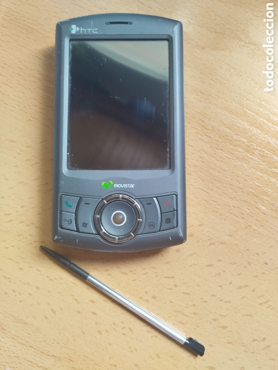Tel&eacute;fonos: HTC P3300 Movistar con puntero y cargador Funciona - Foto 1