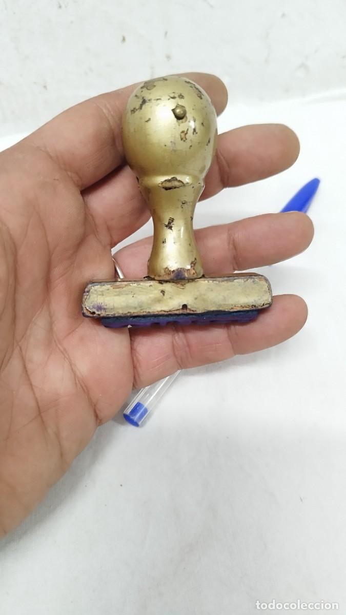 Antig&uuml;edades: Antiguo tamp&oacute;n de tinta,de cobrado - Foto 3