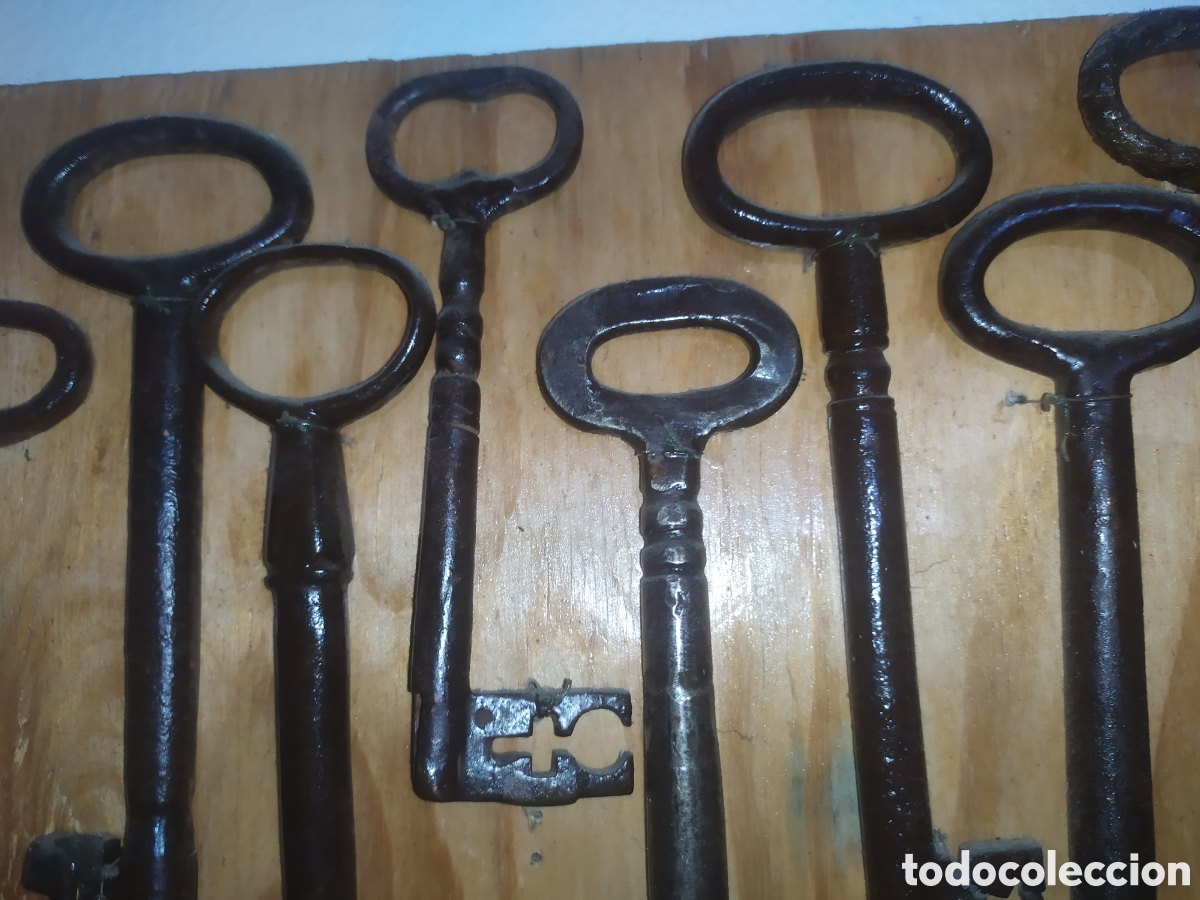 Antig&uuml;edades: Lote de llaves antiguas - Foto 8