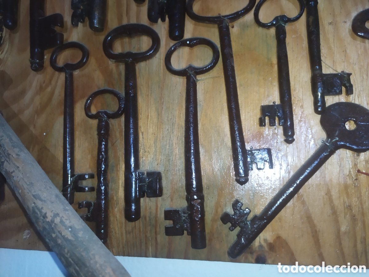 Antig&uuml;edades: Lote de llaves antiguas - Foto 10