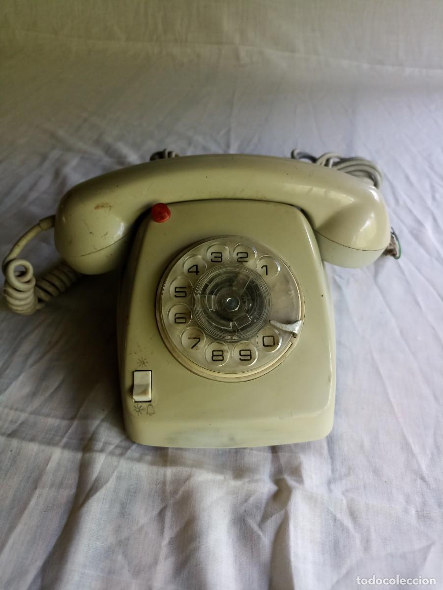 Tel&eacute;fonos: Tel&eacute;fono heraldo con bot&oacute;n y visor rojo - Foto 1