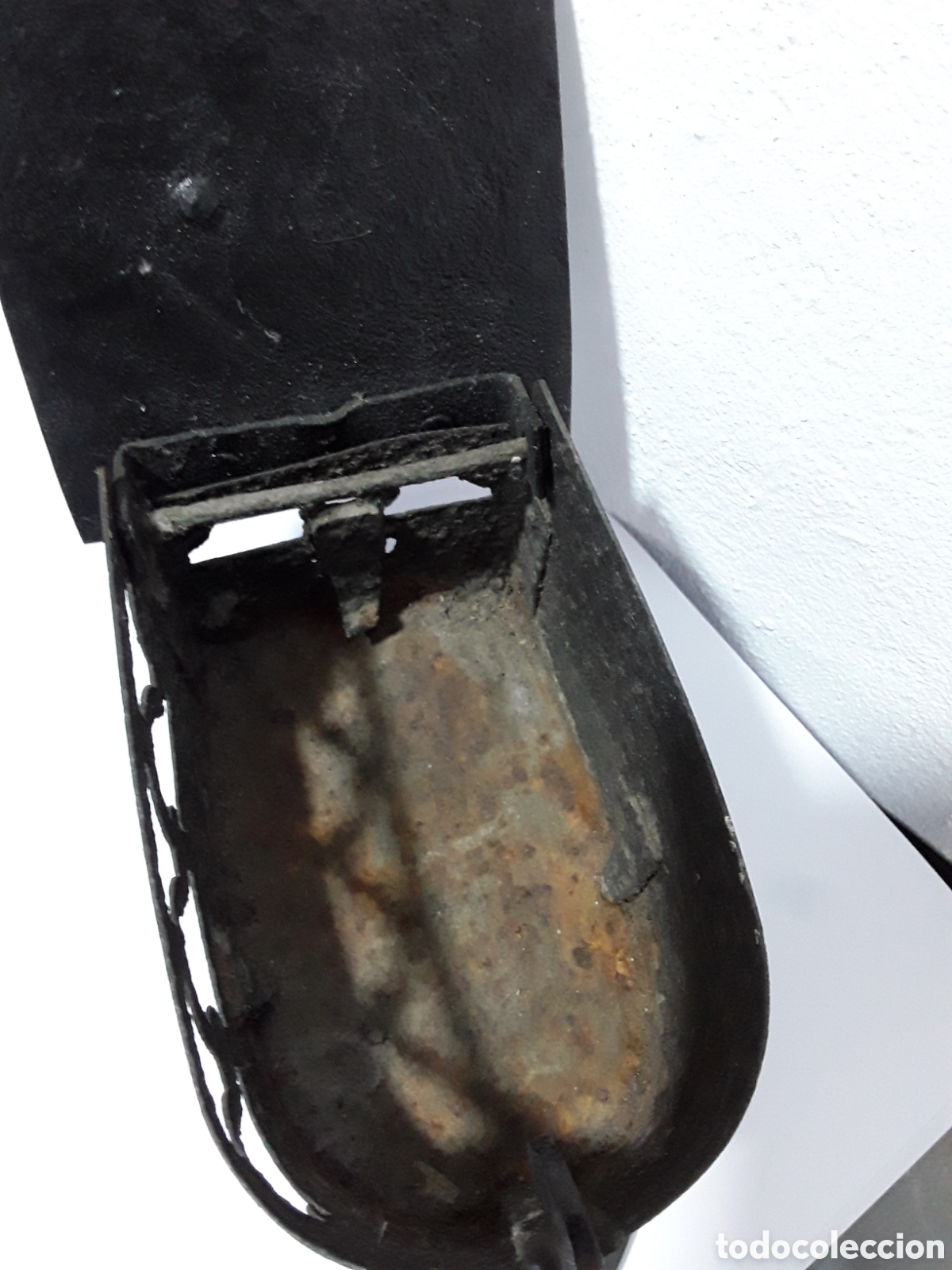 Antig&uuml;edades: Plancha de carb&oacute;n en hierro - Foto 9