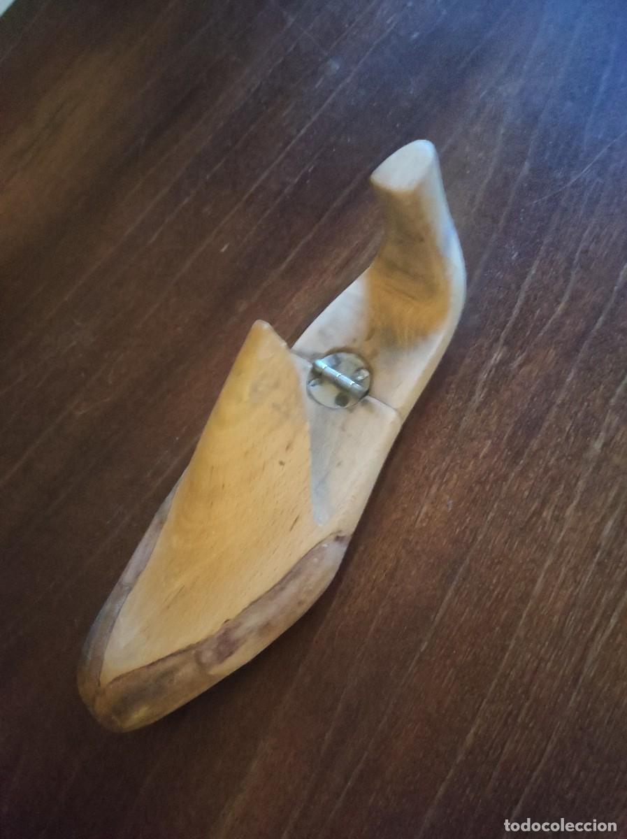Antig&uuml;edades: Horma de madera articulada - Foto 3