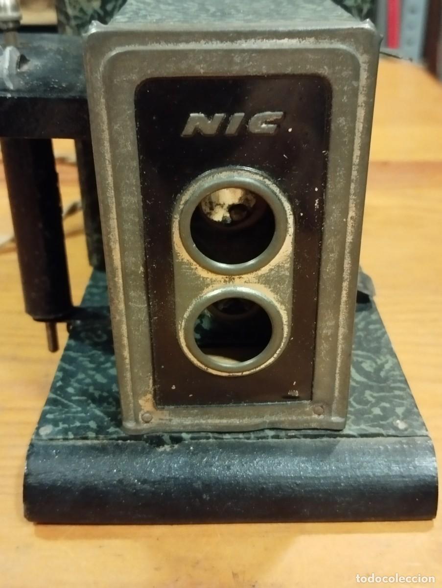 Antig&uuml;edades: PROYECTOR NIC DE CINE ANTIGUO. - Foto 3