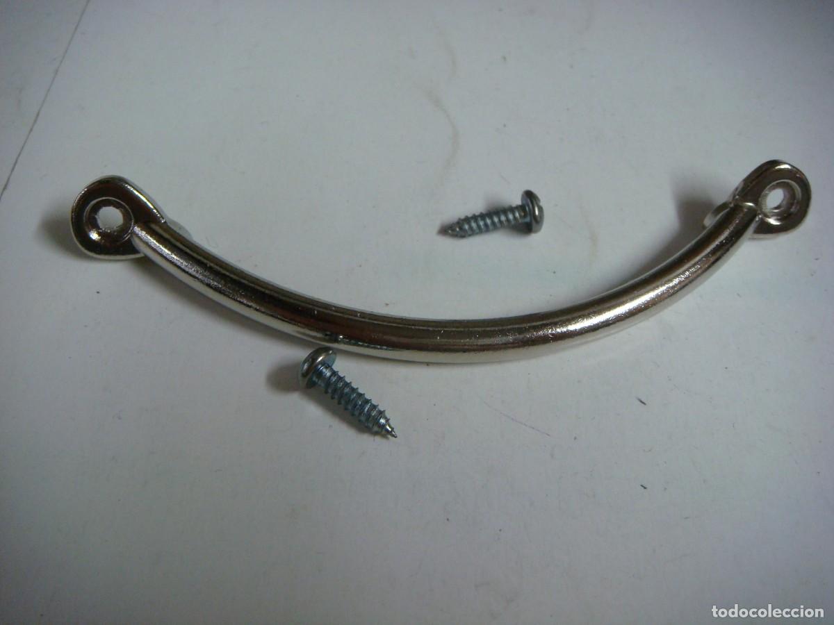 Antig&uuml;edades: TIRADORES LOTE DE 18TIRADORES PARA CAJONES NUEVO CON DOS TORNILLOS-(&)