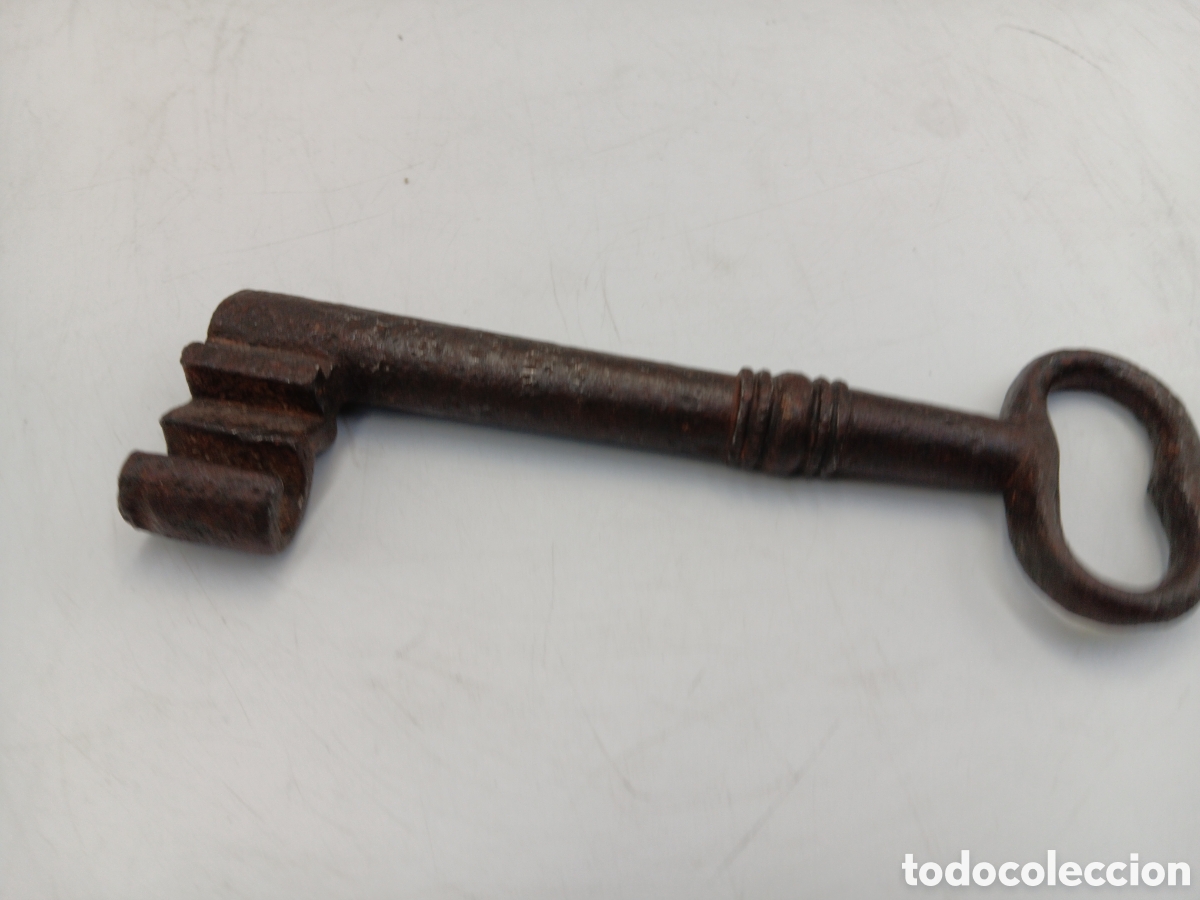 Antig&uuml;edades: Llave siglo XVIII, GRAN TAMA&Ntilde;O - Foto 3