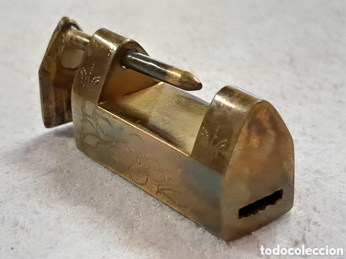 Antig&uuml;edades: Candado del siglo XIX en bronce - Foto 4
