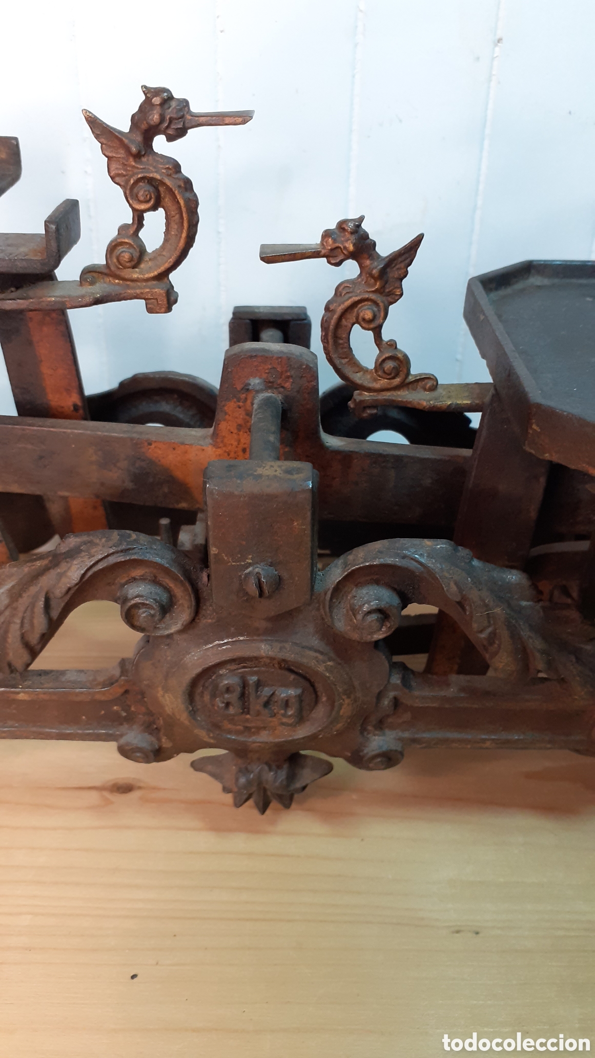 Antig&uuml;edades: Balanza muy antigua ... - Foto 2
