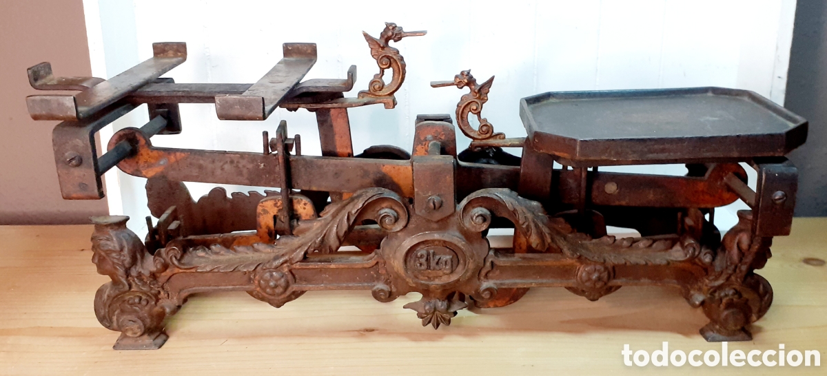 Antig&uuml;edades: Balanza muy antigua ... - Foto 1