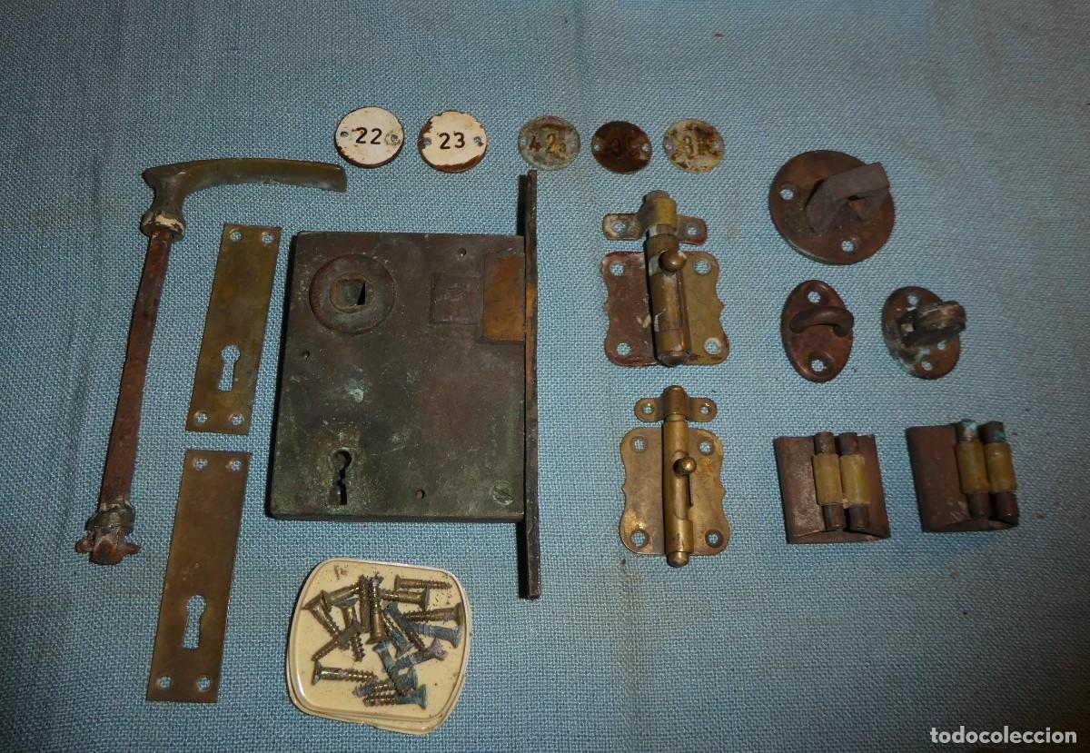 Antig&uuml;edades: CERRADURA Y ACCESORIOS PUERTA DE BARCO - Foto 3