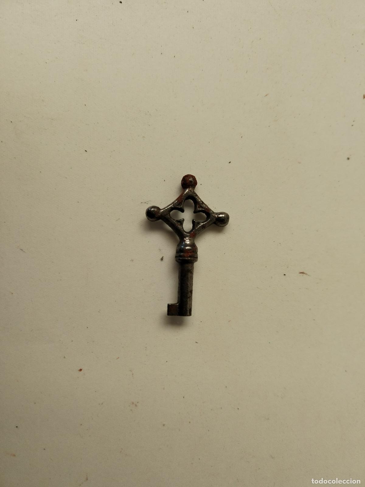 Antig&uuml;edades: llave peque&ntilde;a vintage - c171 - Foto 1