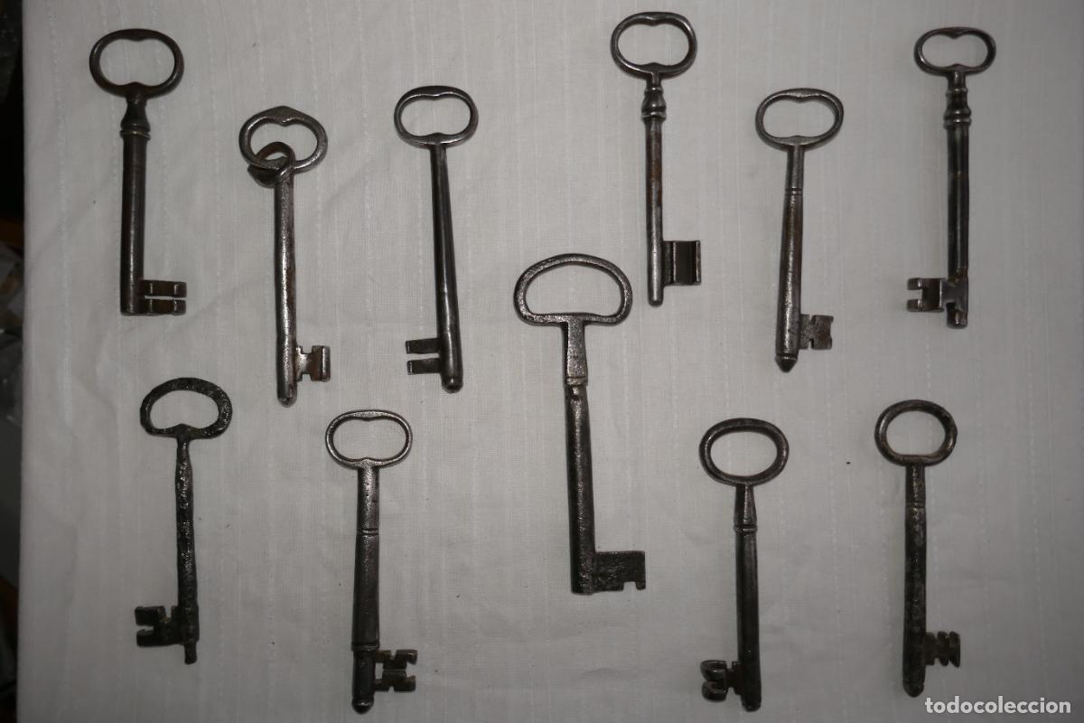 Antig&uuml;edades: LLAVES ANTIGUAS LOTE DE 11 PIEZAS - Foto 2