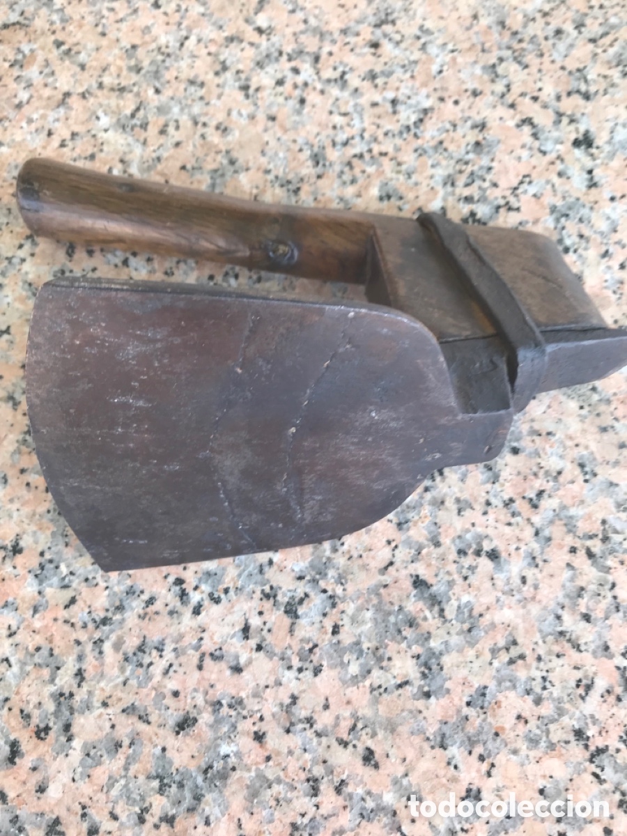 Antig&uuml;edades: Azuela con anagrama del reino de valencia - Foto 2
