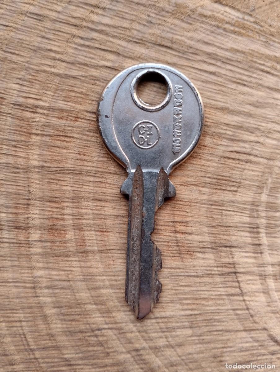 Antig&uuml;edades: Llave JMA - Mondrag&oacute;n - Foto 2