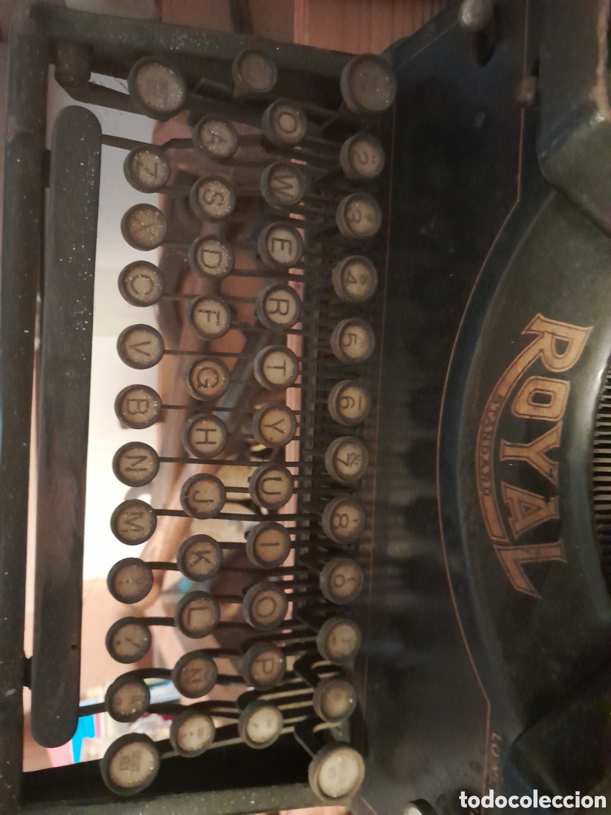 Antig&uuml;edades: Maquina de escribir royal - Foto 2