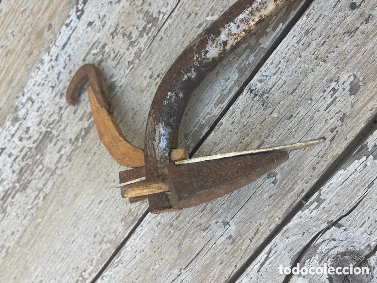 Antig&uuml;edades: Herramienta antigua. Creo que de carpinter&iacute;a. - Foto 10