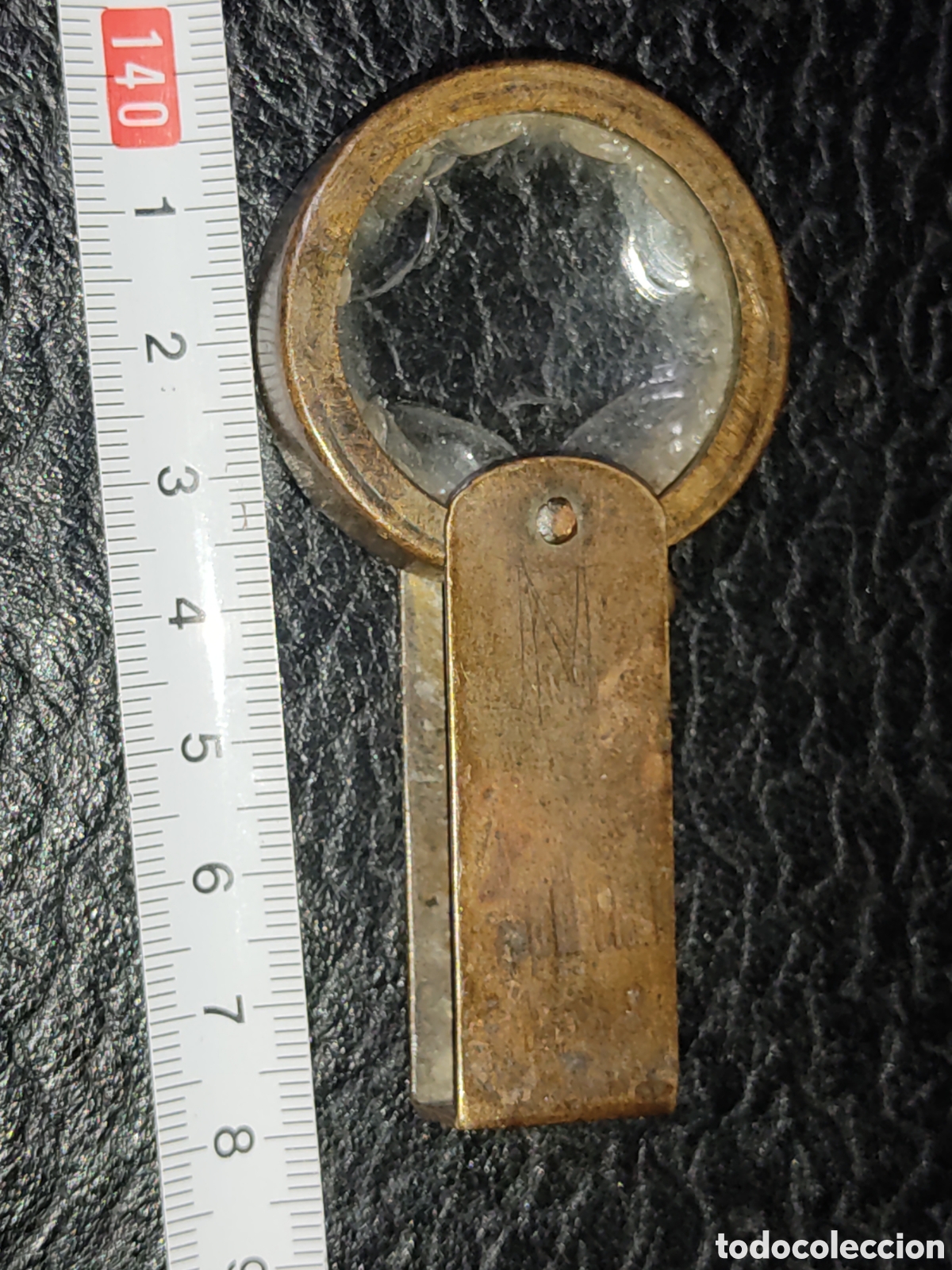 Antig&uuml;edades: Lupa de bolsillo de bronce.Siglo XIX. - Foto 2