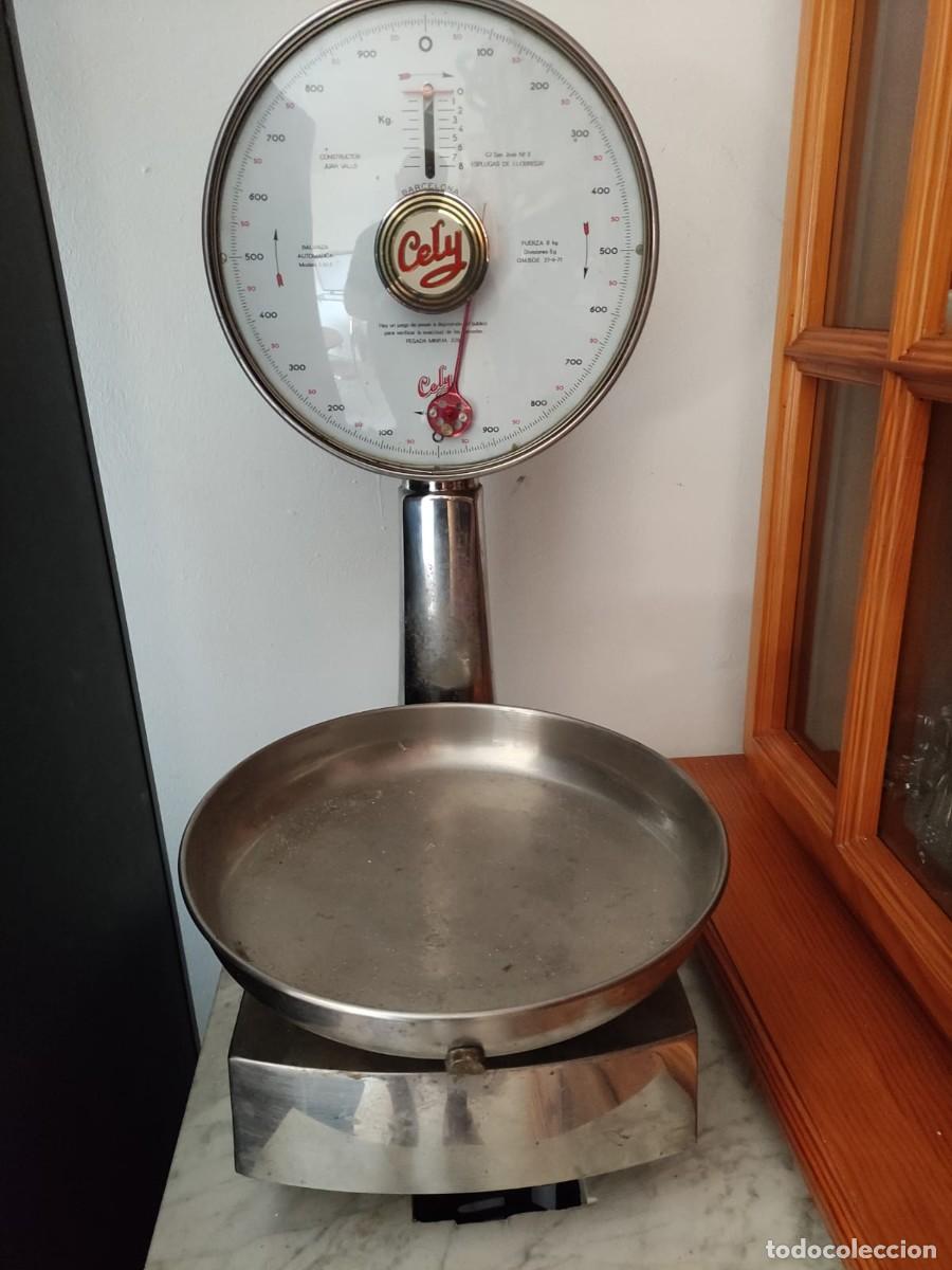 Antig&uuml;edades: ANTIGUA BASCULA MARCA CELY PARA ULTRAMARINOS - Foto 1