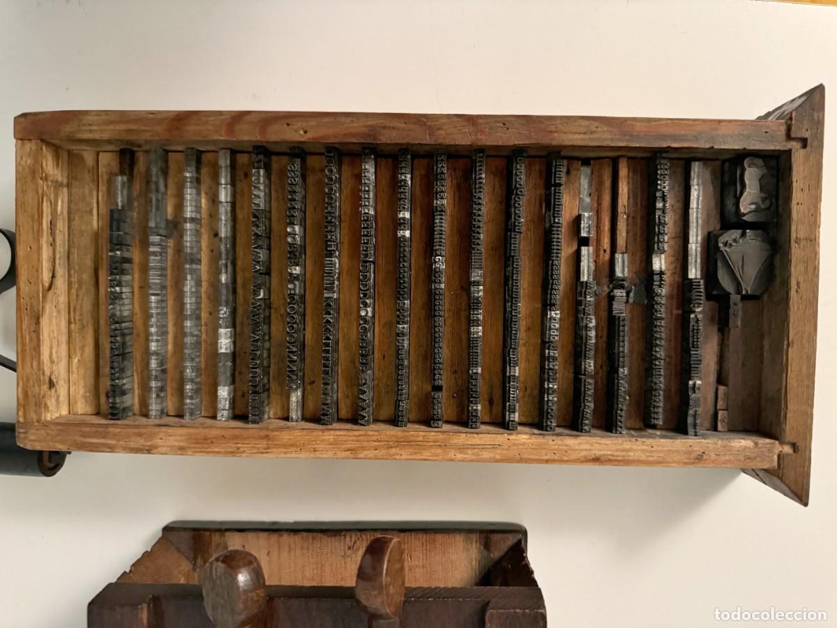 Antig&uuml;edades: Imprenta tipogr&aacute;fica manual de escritorio - Foto 10