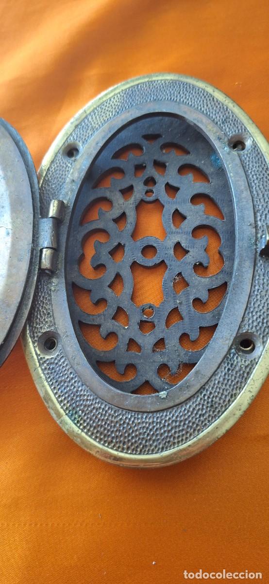 Antig&uuml;edades: Preciosa Mirilla de Bronce para Puerta - Foto 17