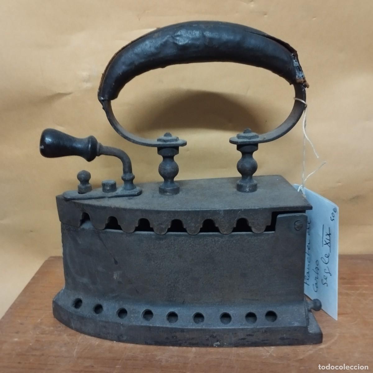 Antig&uuml;edades: Plancha de carbon - S. XIX - Foto 1